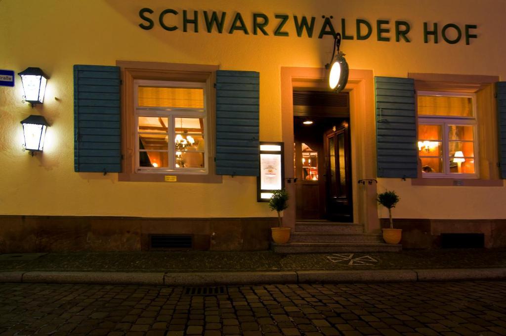 Hotel Schwarzwalder Hof Freiburg im Breisgau Buitenkant foto